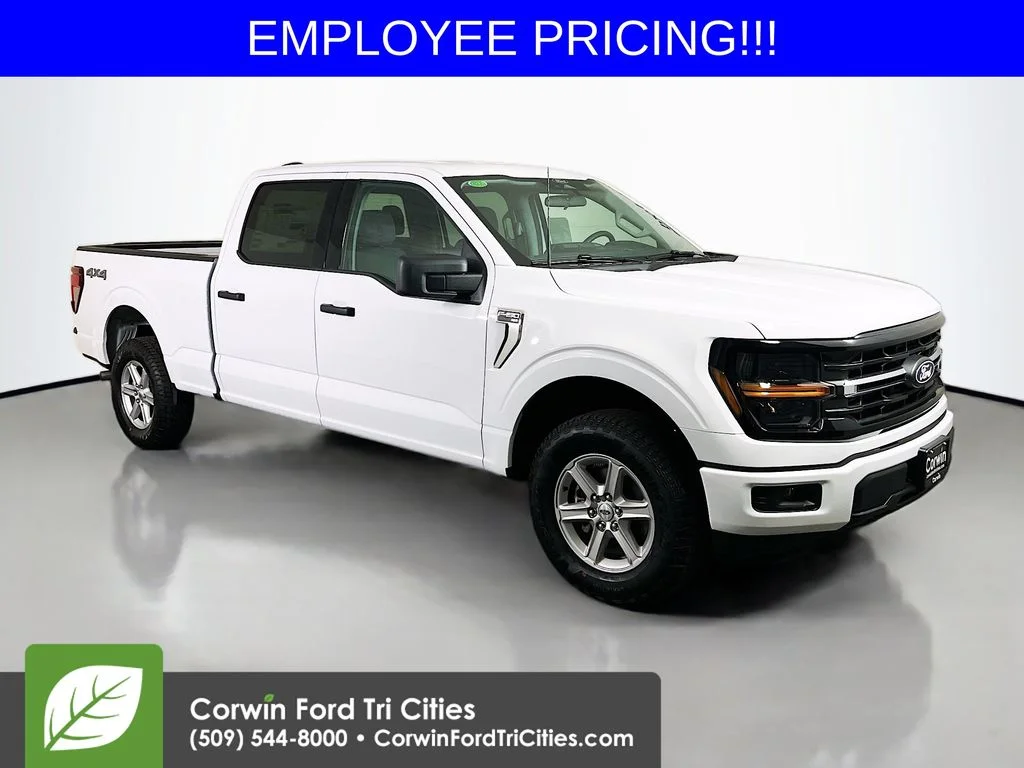 New 2026 White Ford XLT image 1
