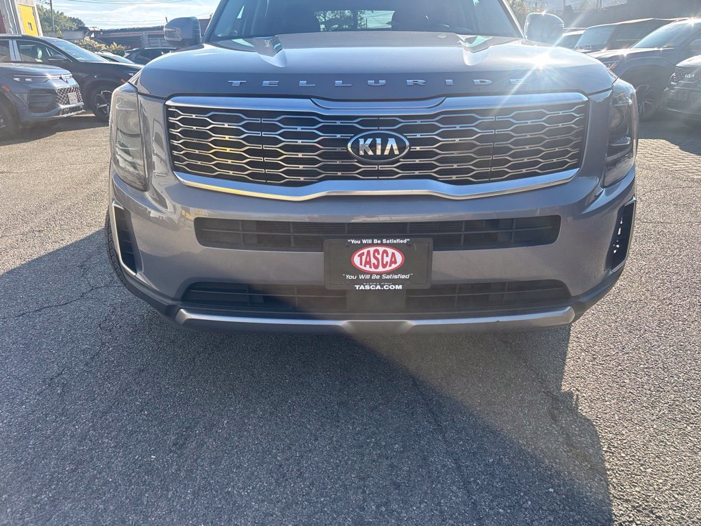 Used 2020 Silver Kia S image 9