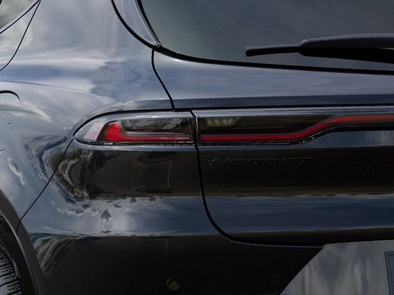 2025 Dodge Hornet R/T - Photo 9