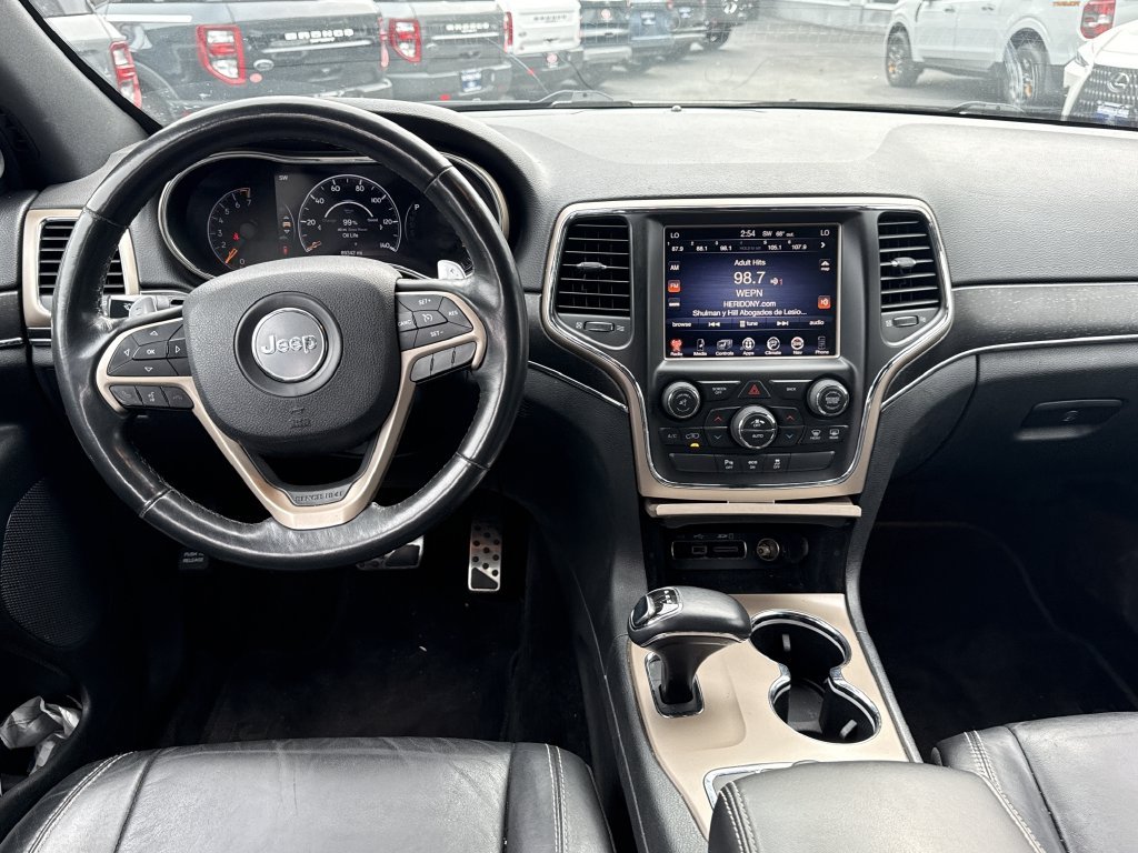 Used 2015 White Jeep Limited image 14