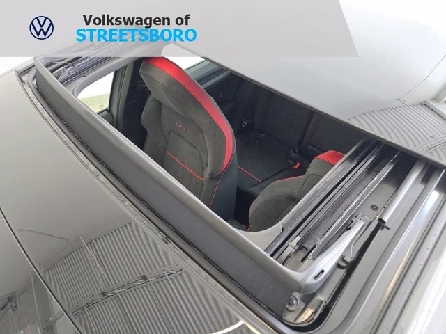 2026 Volkswagen Golf GTI SE