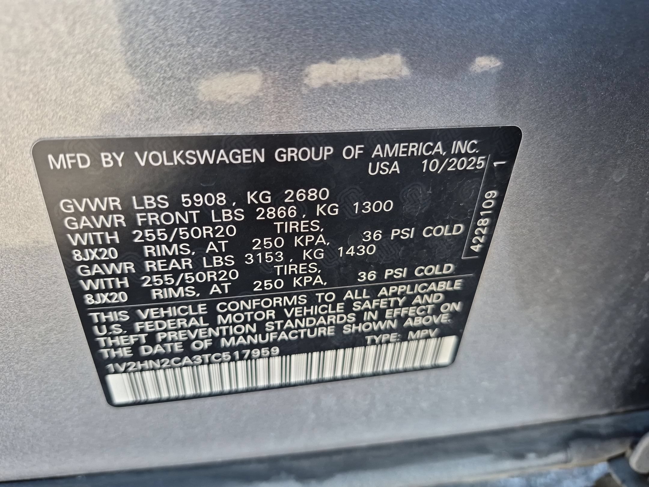 Used 2026 Silver Volkswagen 2.0T SE w/Technology image 33