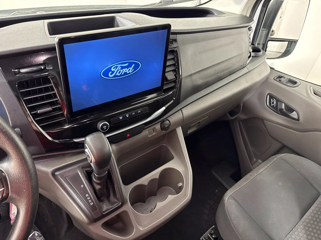 Used 2023 White Ford XLT image 32