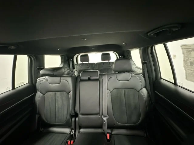 New 2026 Silver Zynith Exterior Paint Jeep Altitude image 26
