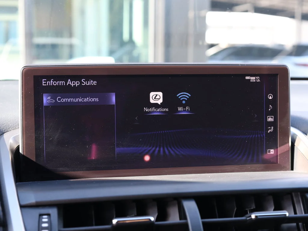 Used 2020 White Lexus 300 Base image 33