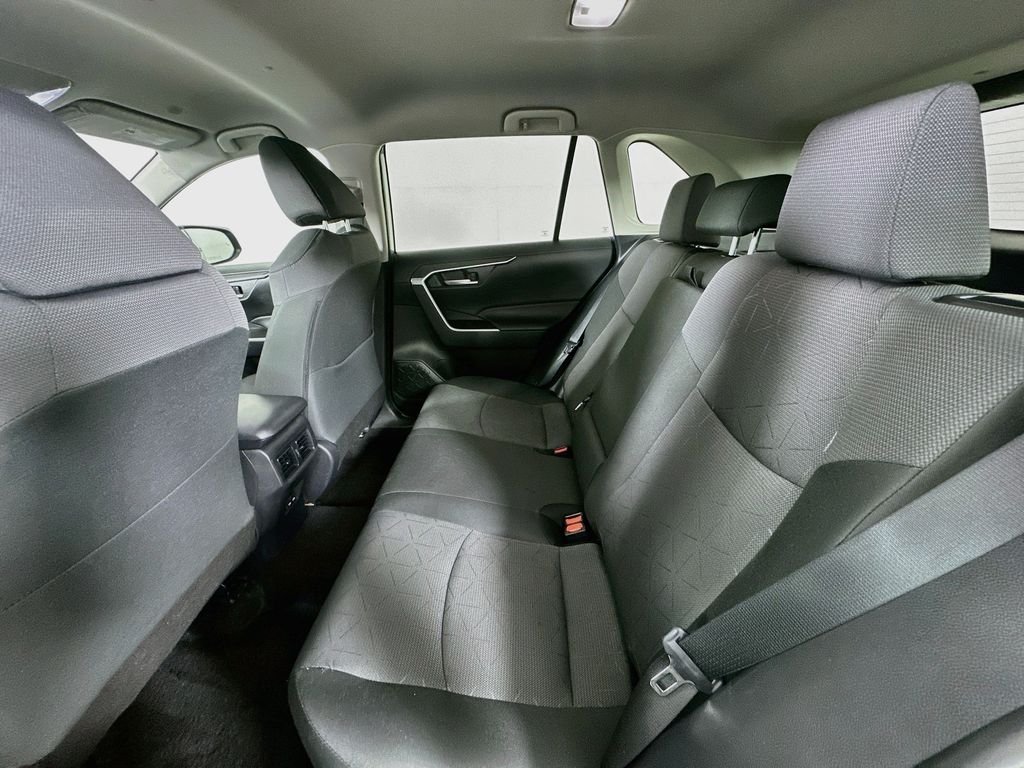 Used 2025 Silver Toyota XLE image 24