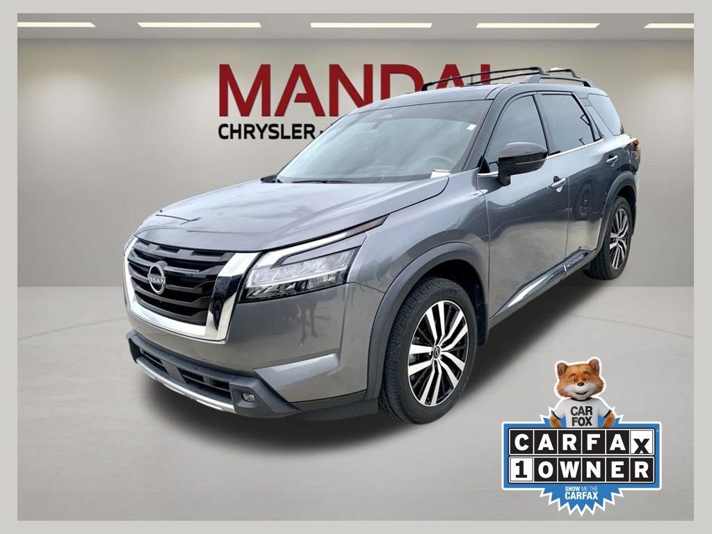 2023 Nissan Pathfinder Platinum