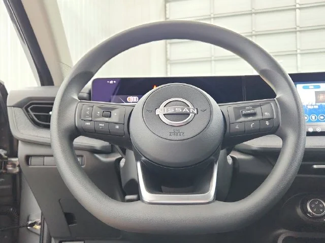 New 2027 Gray Nissan S image 21