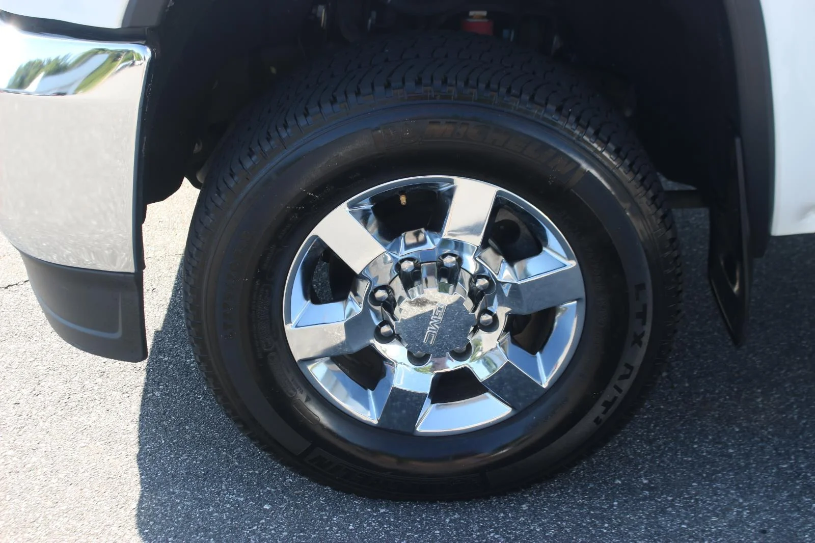 Used 2018 SUMMIT WHITE GMC SLT image 40
