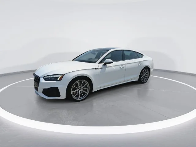 Used 2025 White Audi 45 S line Premium Plus image 4