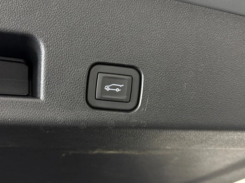 Used 2026 Gray Chevrolet LT image 44