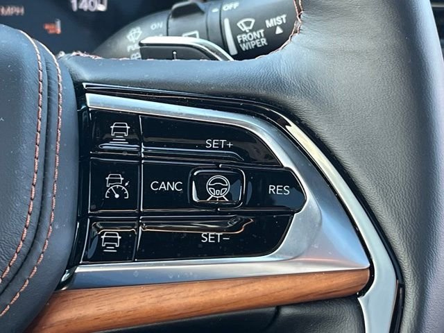 Used 2025 Black Jeep Summit image 21