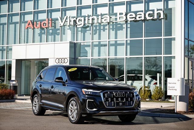 2025 Audi Q7 Premium Plus