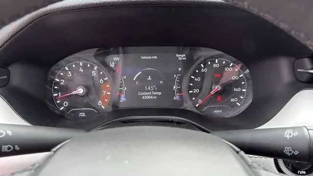 Used 2024 Gray Jeep Limited image 14