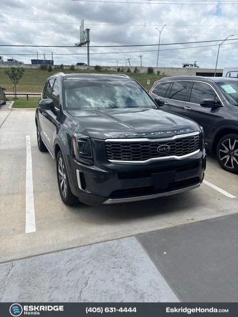 Used 2020 Gray Kia EX image 1