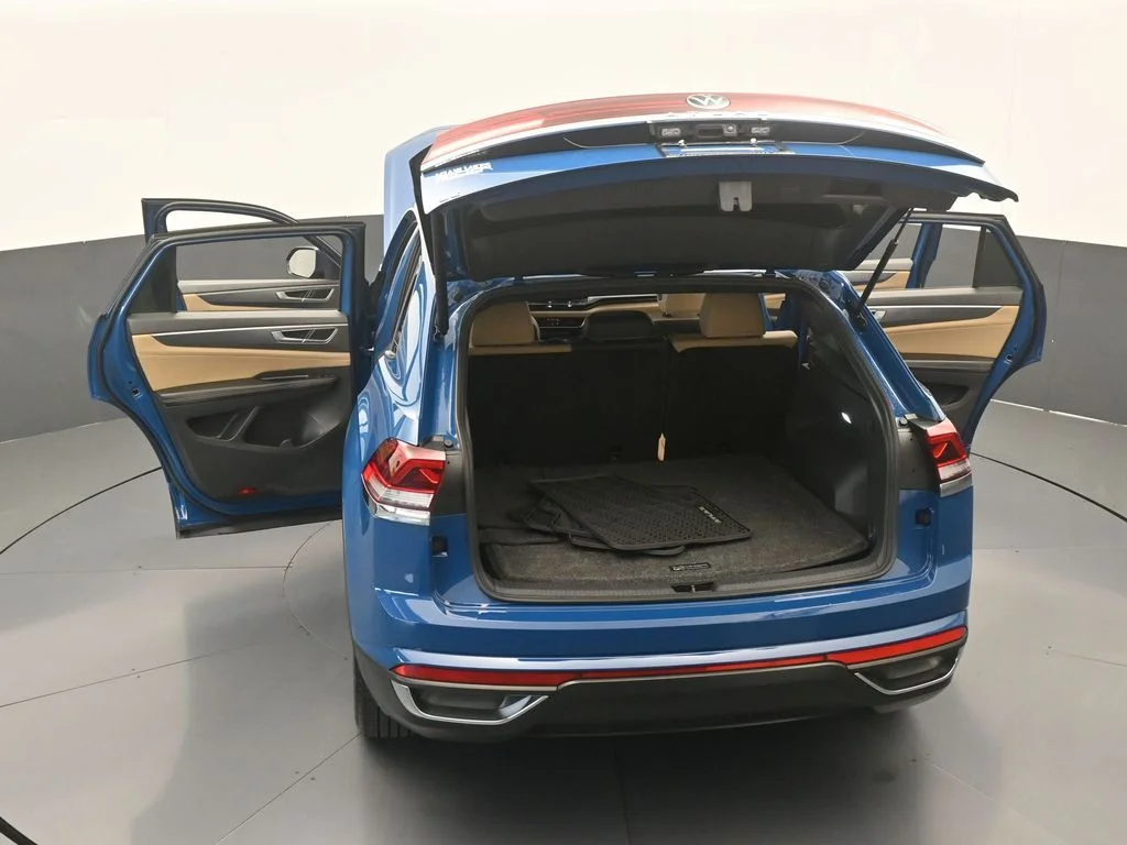 Used 2025 Blue Metallic Volkswagen 2.0T SE image 52