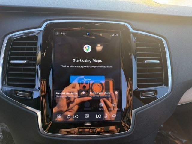 Certified Used 2023 Onyx Black Metallic Volvo Plus Bright Theme image 20