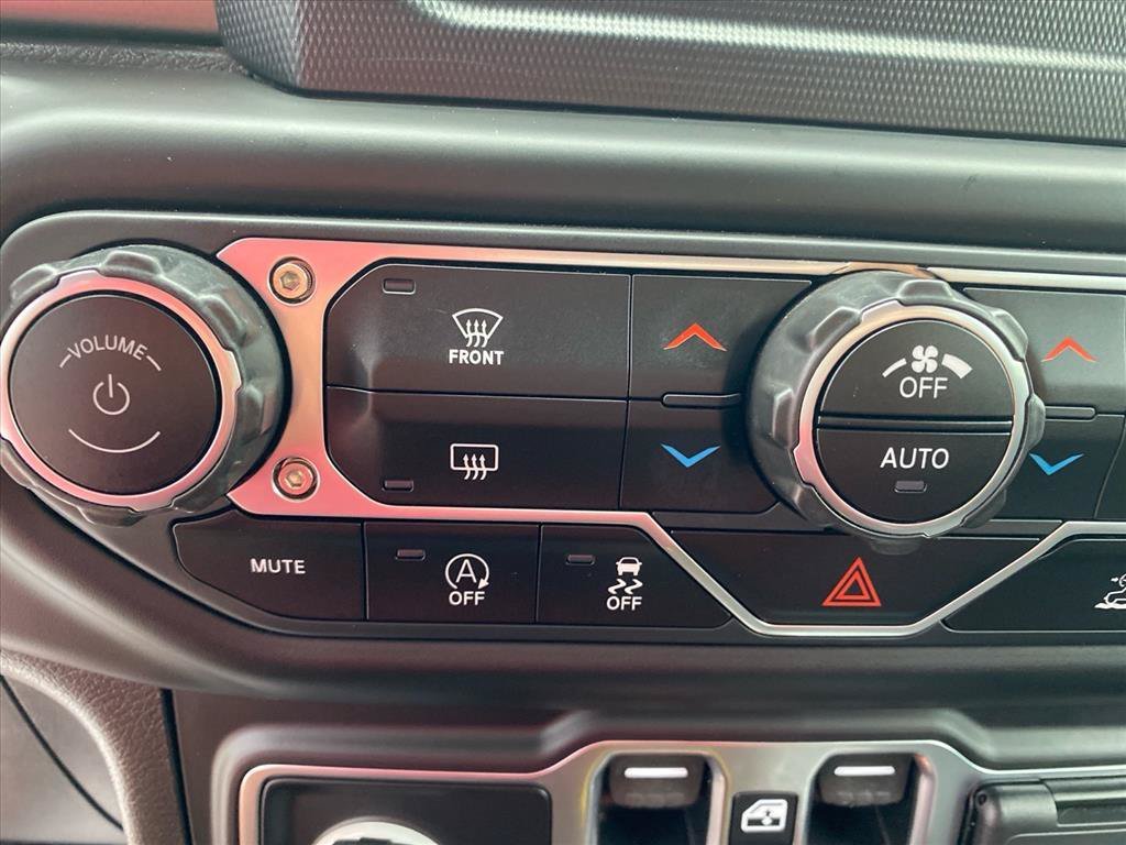 Used 2021 Hydro Blue Pearlcoat Jeep Sport S image 13