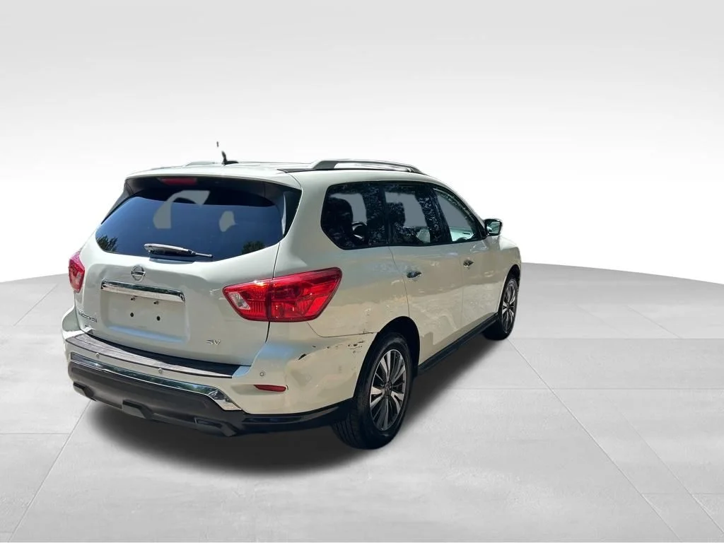 Used 2017 White Nissan SV image 5