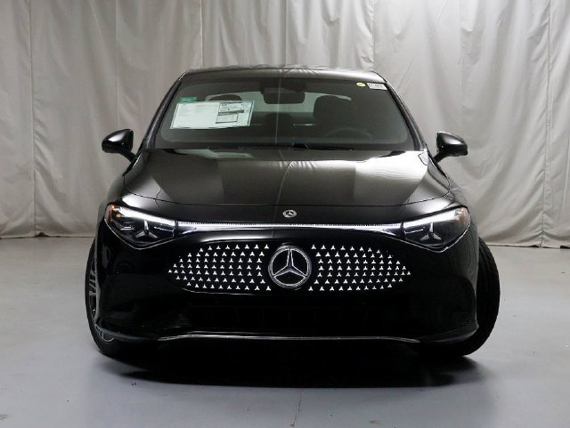 New 2027 Night Black Mercedes-Benz CLA 250+ image 32