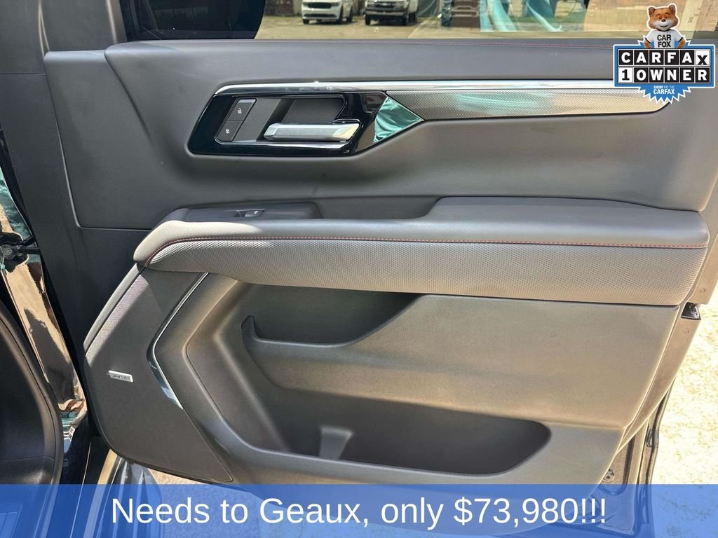 Used 2025 Black Chevrolet RST image 38