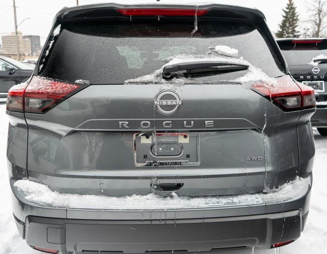 New 2026 Gun Metallic Nissan SV image 5