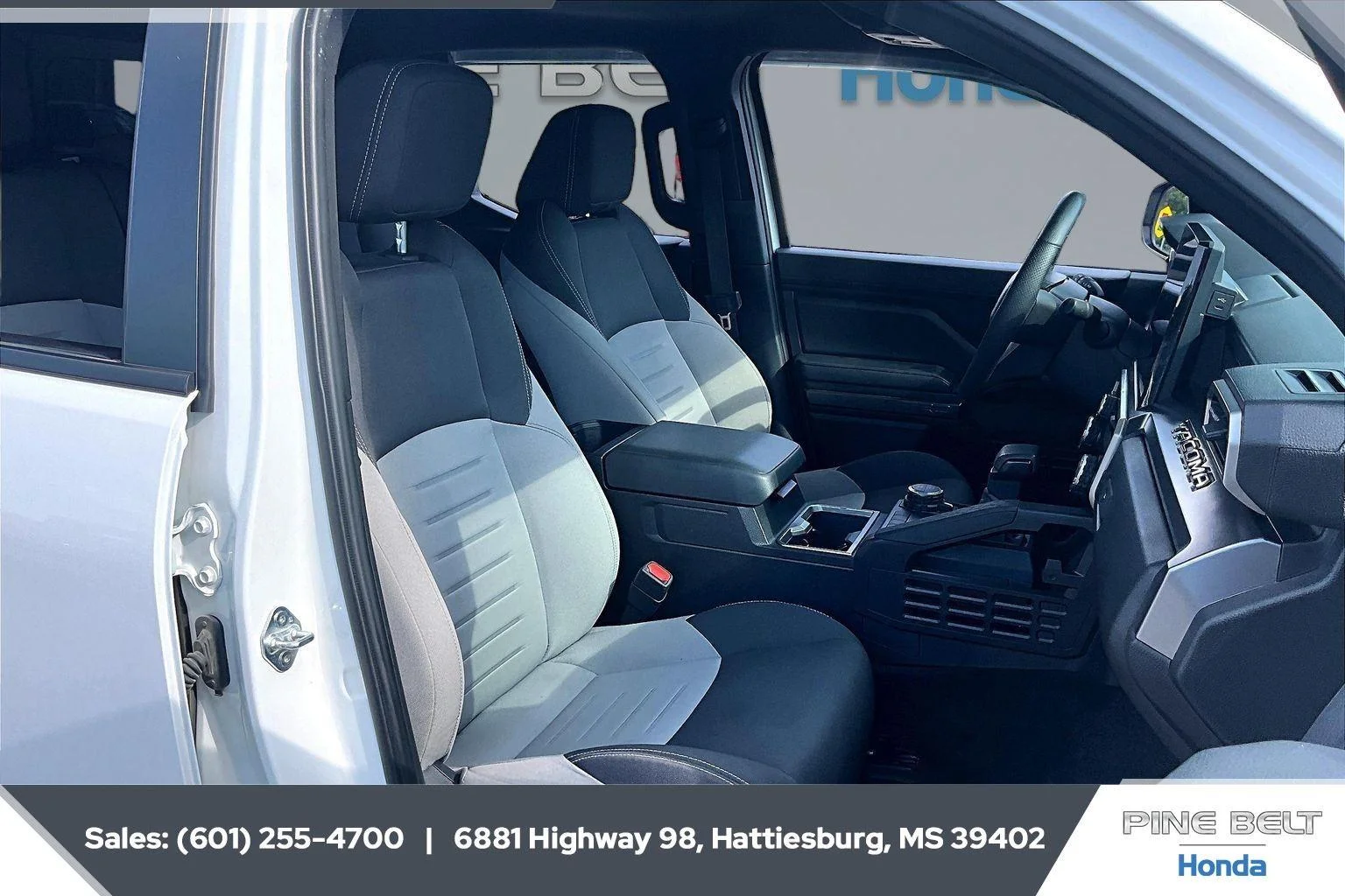 Used 2025 Ice Cap Toyota TRD Sport Hybrid image 6