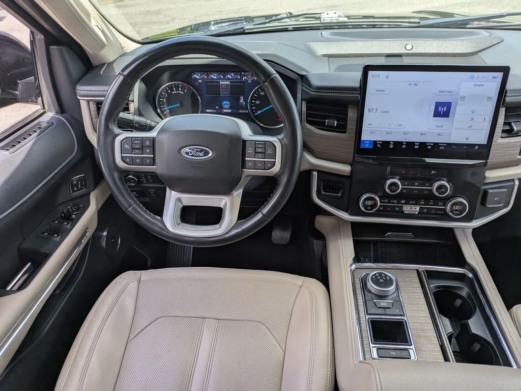 Used 2023 Black Ford Limited image 19