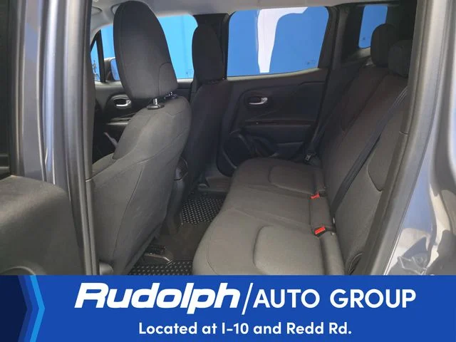 Used 2023 Gray Jeep Latitude image 25