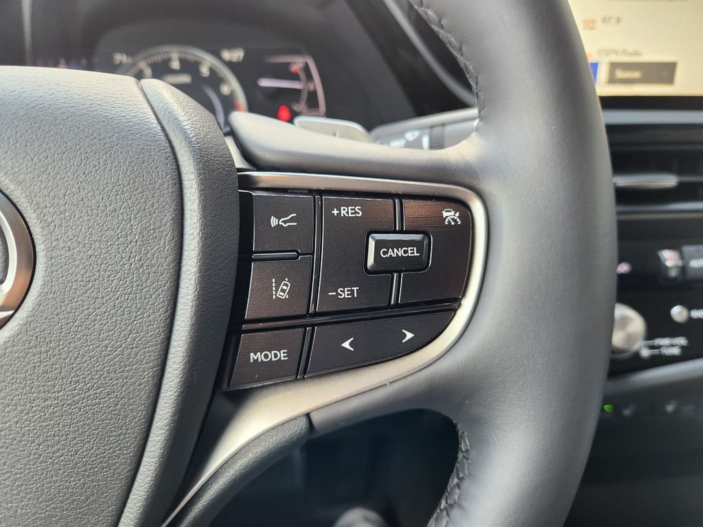 Certified Used 2024 White Pearl Lexus 350 image 29