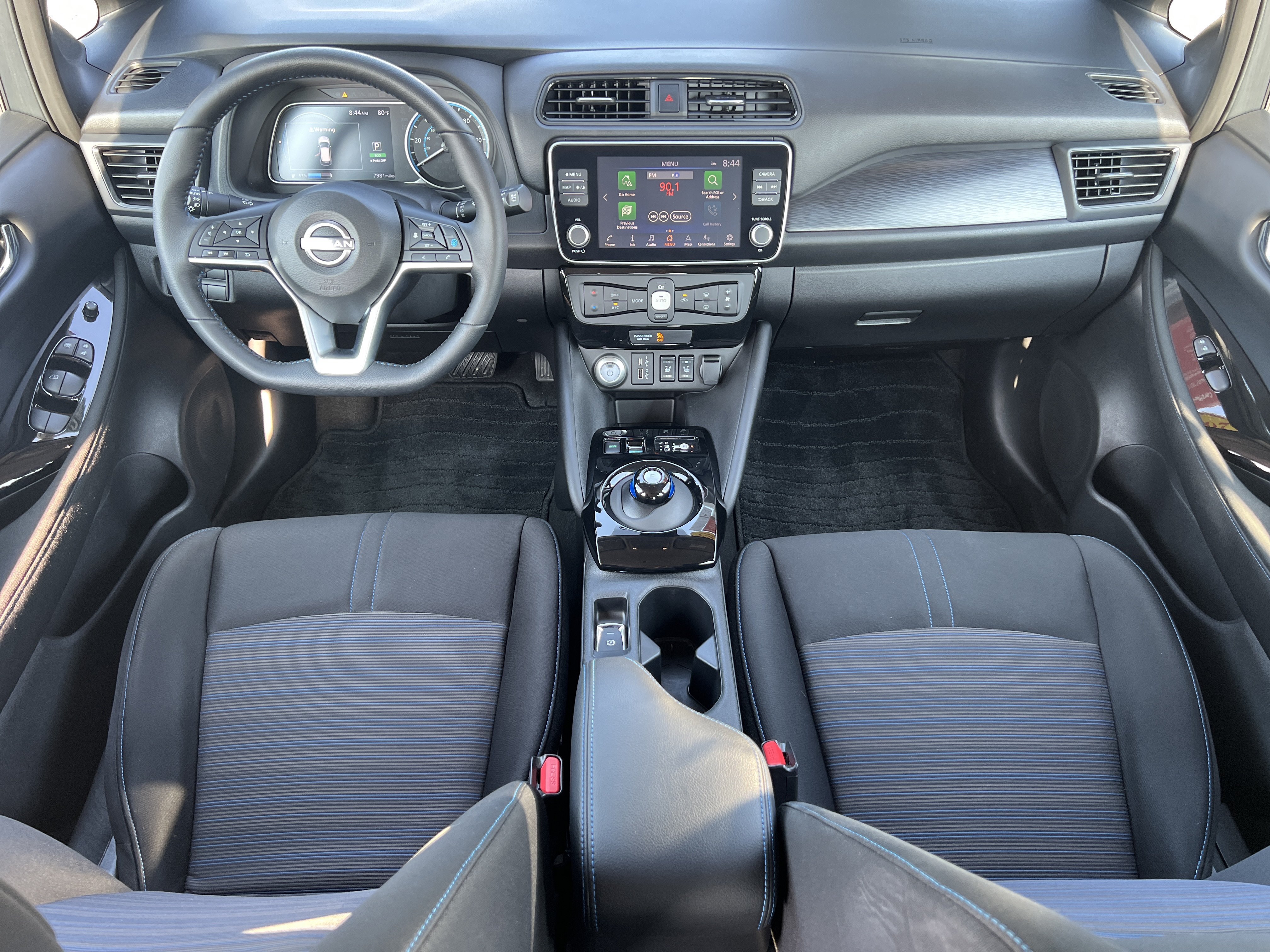 Certified Used 2025 Pearl White Tricoat Nissan SV PLUS image 18