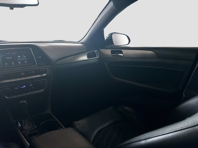Used 2018 Gray Hyundai Sport+ image 24