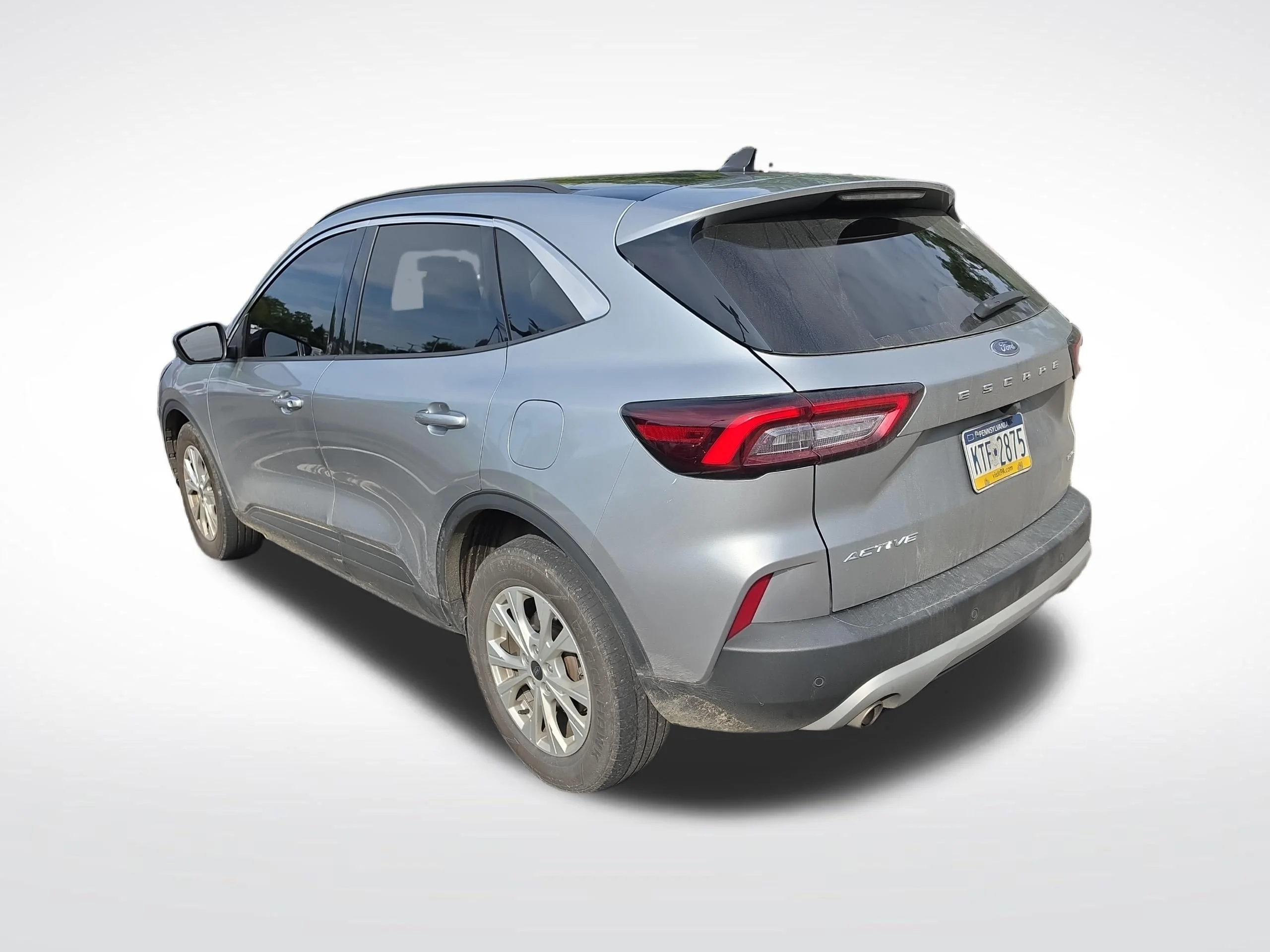 Used 2023 Silver Ford Active image 4
