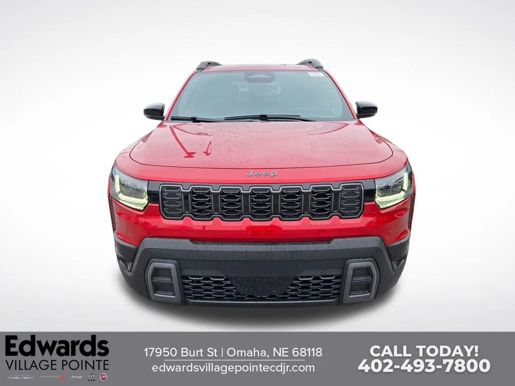 New 2026 Red Hot Pearl-Coat Exterior Paint Jeep Limited image 8