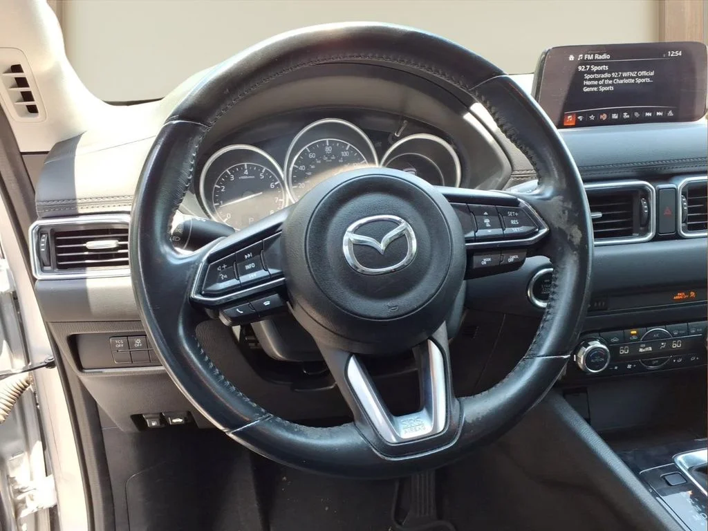 Used 2018 Silver Mazda Touring image 3