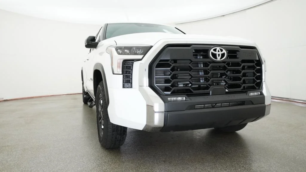 New 2026 Ice Cap Toyota SR5 image 24