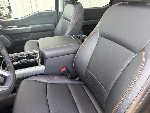 New 2027 Agate Black Metallic Ford F-350® Lariat® image 43
