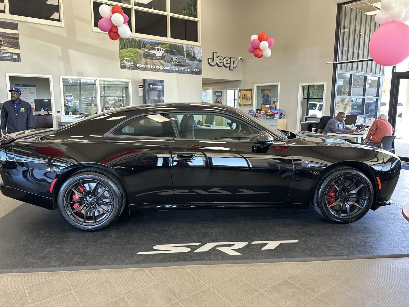 New 2024 Diamond Black Crystal Pearlcoat Dodge Scat Pack image 9