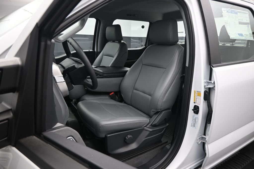2026 Ford F-350 Super Duty XL - Photo 7