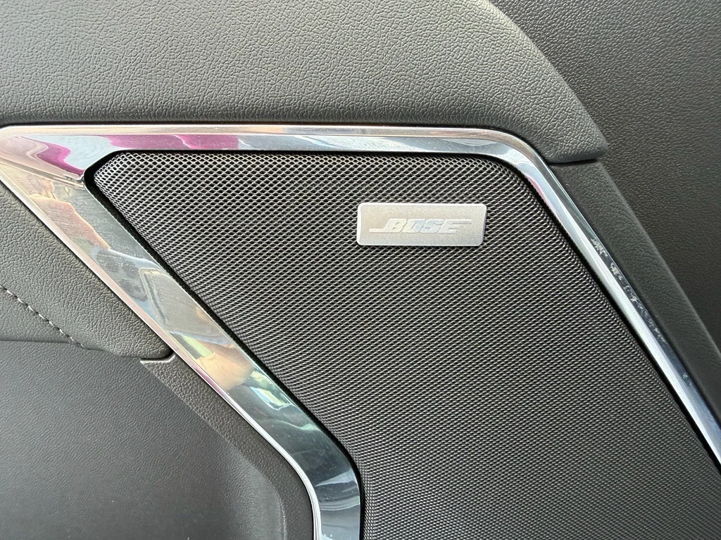2024 GMC Sierra 1500 SLT - Photo 16