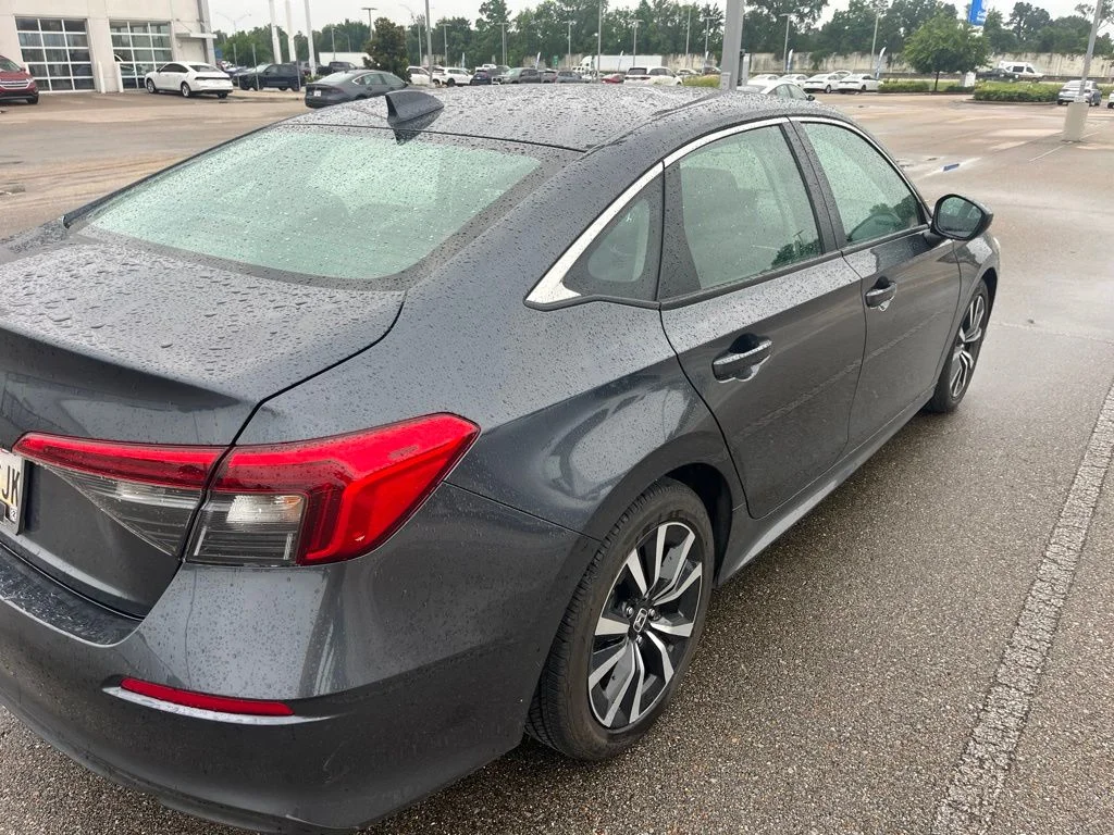 Certified Used 2023 Meteorite Gray Metallic Honda EX image 3