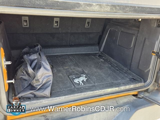 Used 2022 Orange Metallic Ford Wildtrak image 11