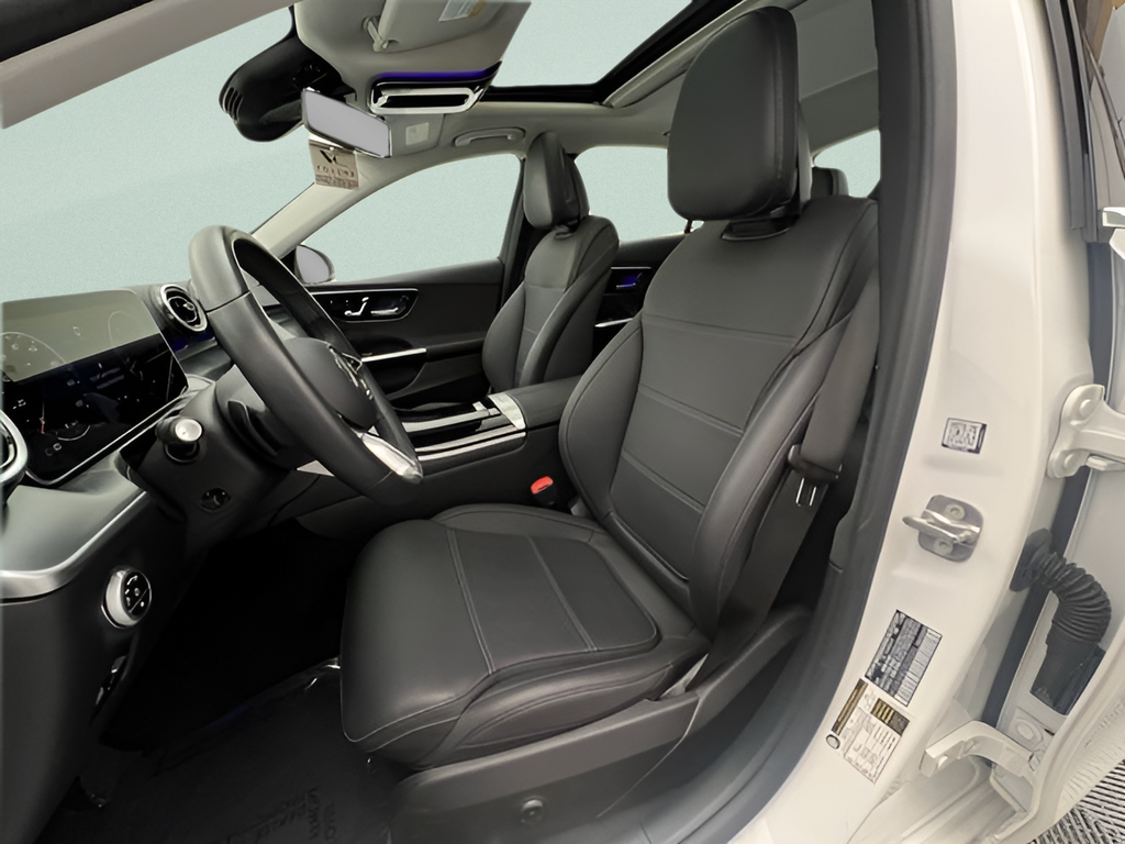 Photo 33