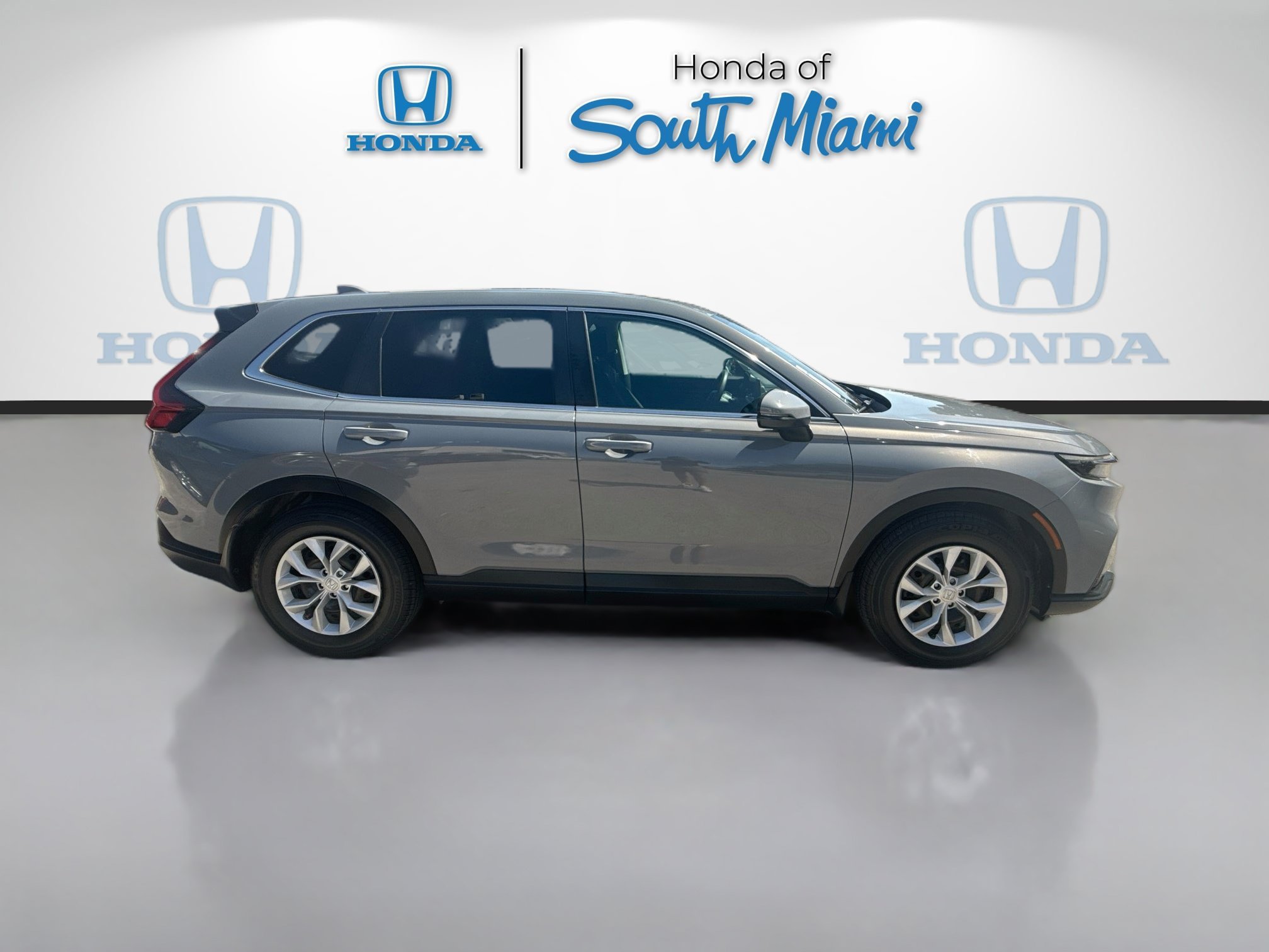 2025 Honda CR-V LX - Photo 8
