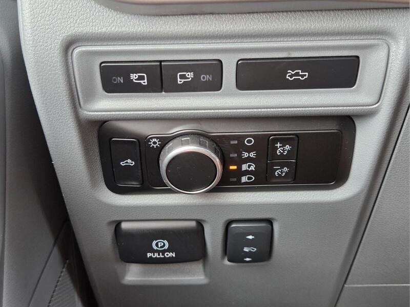 Used 2023 Stone Gray Metallic FORD XLT 4WD SUPERCREW 5.5