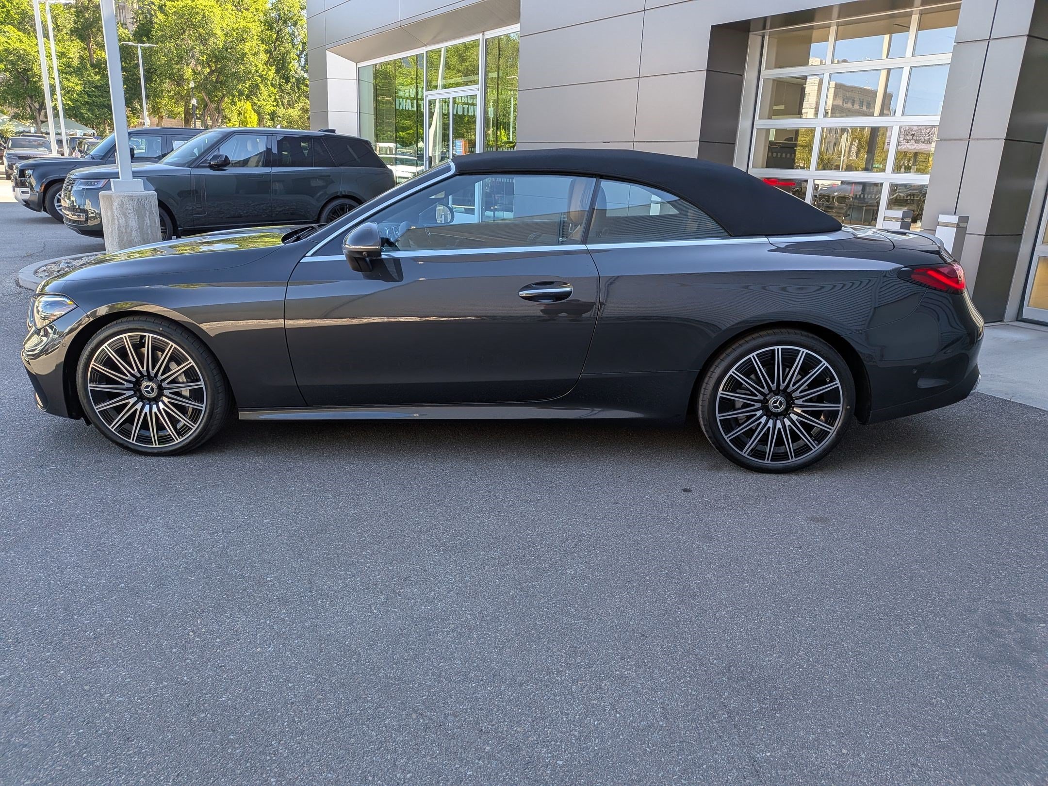 New 2026 Graphite Grey Metallic Mercedes-Benz CLE 450 image 22