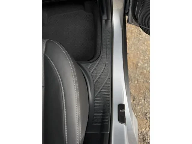 New 2026 ICE SILVER METALLIC Subaru Touring XT image 38