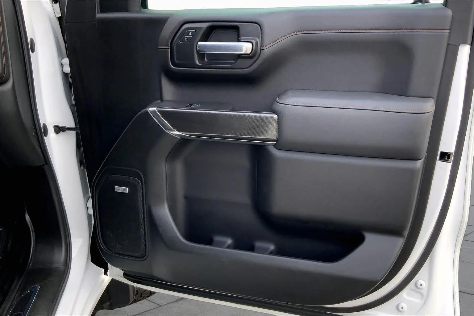 Used 2021 WHITE GMC AT4 image 20