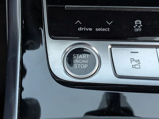 Used 2025 White Audi 55 Prestige image 26