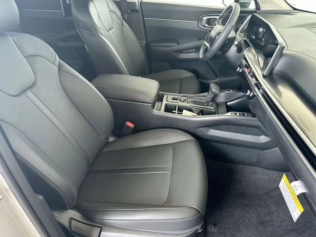 New 2026 Wolf Gray Kia S image 27